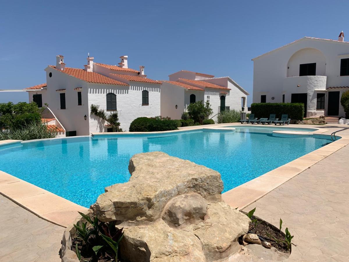 Apartamento En Frente De La Playa Son Parc Bagian luar foto